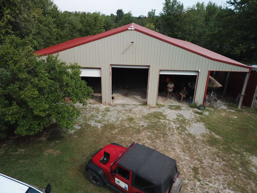 15 Acres +/- Lake of Egypt Area and 40 x 60 Pole Barn